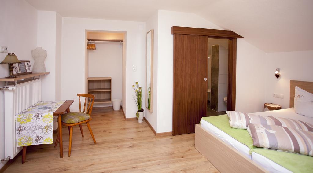 Ferienwohnung Haus Tyrol See Zimmer foto